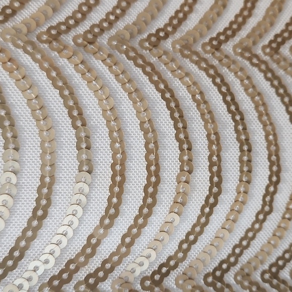 CHARLOTTE RUSSE DRESS - Picture 4 of 8